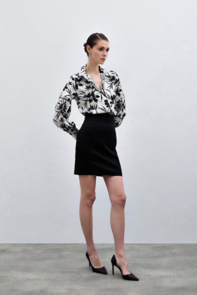 Sateen 1772-2134 Aksesuar Detay Çiçek Desenli Gömlek