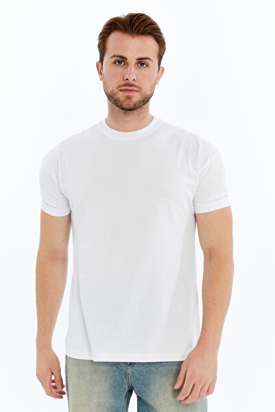 WUCHT Erkek Beyaz Tişört Kolları Dar Ve Omuzları Fit Regular Kesim T-shirt