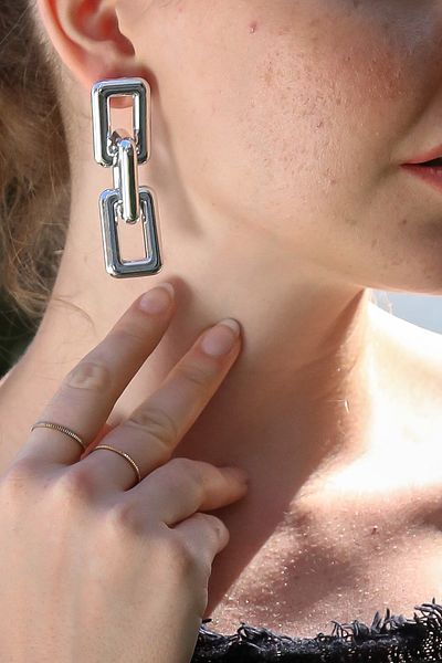 Chiccy Chain Look Silver Earrings