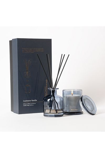 Generic Gift box contain 200ml diffuser and 250g scented candle jar