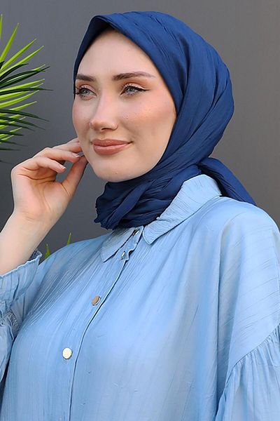 GİYZAMİLA Pleated Bamboo Scarf Dark Blue