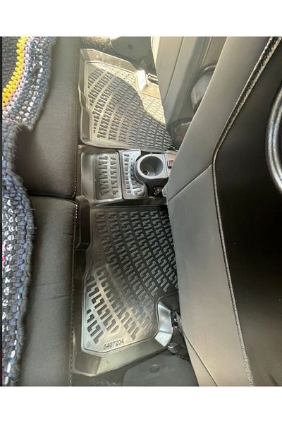 DELUXETUNING Set covorase auto cauciuc Dacia Lodgy 2012-> forma tavita