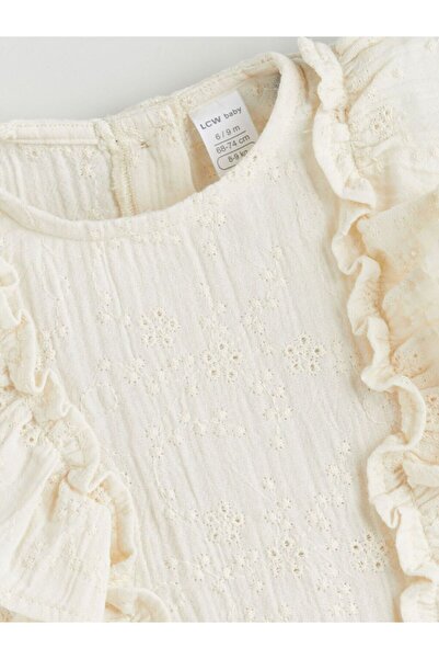 LC Waikiki Lcw Baby Muslin Ruffle Baby Girl Blouse and Shorts 2-Pack