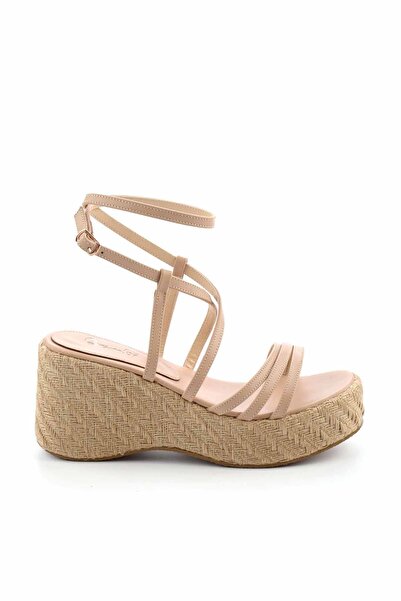 Bambi Bej Kadın Sandalet K05326065509