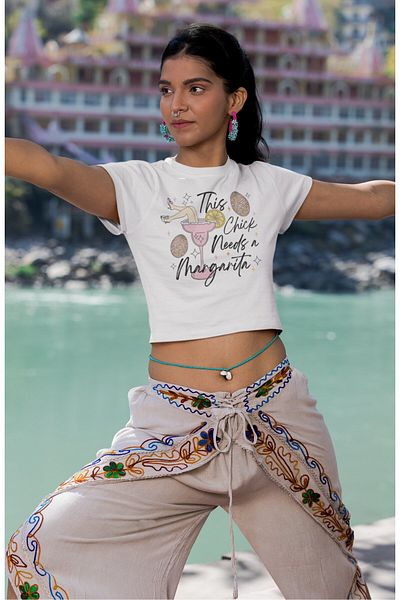 Fuddy Moda This Chick Needs a Margarita Printed Crop Top, Women's Cocktail Themed Crop Blouse