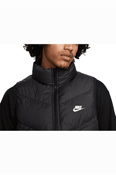 Nike Vesta Storm-FIT Windrunner - FB8193-010