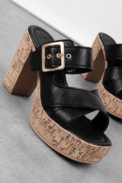 Lal Shoes & Bags Mute Women's Belt Buckle Detailed Cross Strap Heeled Slippers-Black