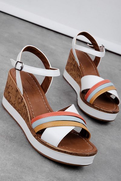 Lal Shoes & Bags Mere Women's Front Open Toe Belt Buckle Detailed Wedge Heeled Slippers-White