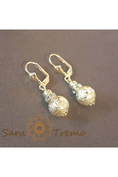 saratremo Lantern-Shaped Earrings, 3.5 cm – Engraved Details and Zirconia Crystals