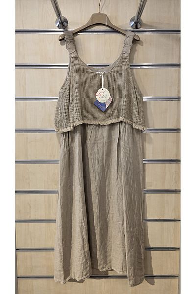 Park Moda Ιταλικό λινό φόρεμα με λουράκι με λεπτομέρεια με κρόσσια