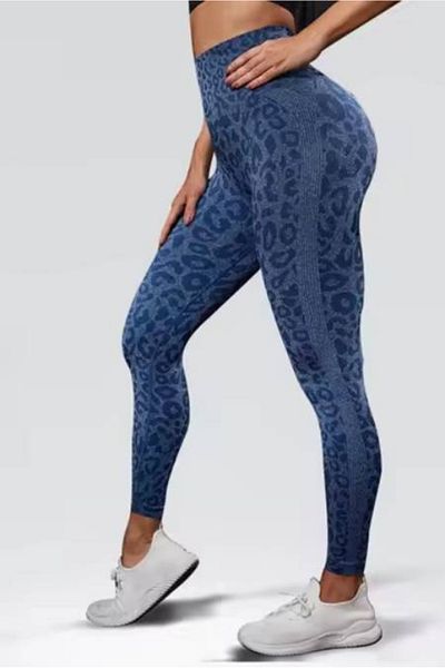 Fizion Feel Leopard high-waisted shaping sports tights, scrunch, Blue