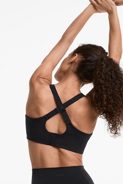 Oysho Firm-support Compressive crossover back sports bra