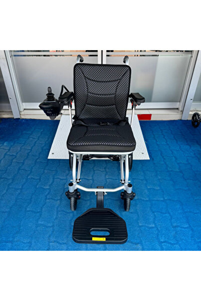 BEMOR BME1030 Lityum Pilli Akülü Hafif Tekerlekli Sandalye