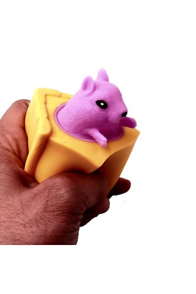 dalimag Squirrel figurine in yellow house, silicone, antistress
