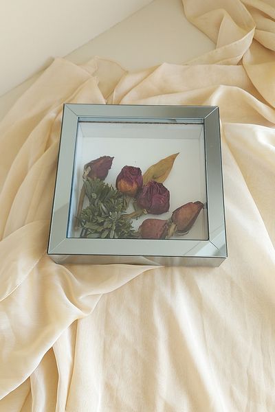 Verda Çerçeve 20X20X5 cm Smoked Plexiglass Covered Memory Frame! New Fashion Flower Memory Frame!