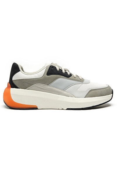 R&B حذاء رياضي برباط بألوان متباينة