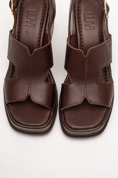 LuviShoes Γυναικεία πέδιλα με τακούνι KEVIN Brown Skin από γνήσιο δέρμα