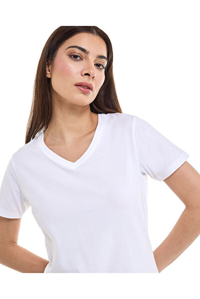 R&B White LADIES BASIC V NECK SOLID TEE 8-18