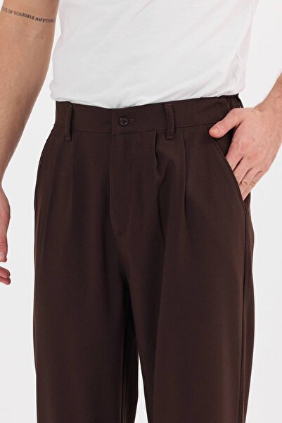 Brood Men's Pleated Baggy Old Money Fabric Trousers