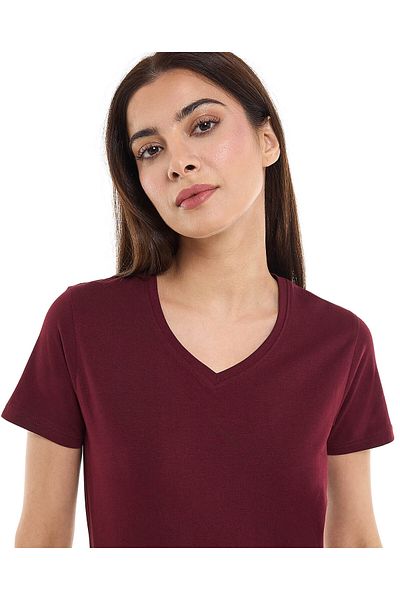 R&B Wine LADIES BASIC V NECK SOLID TEE 8-18