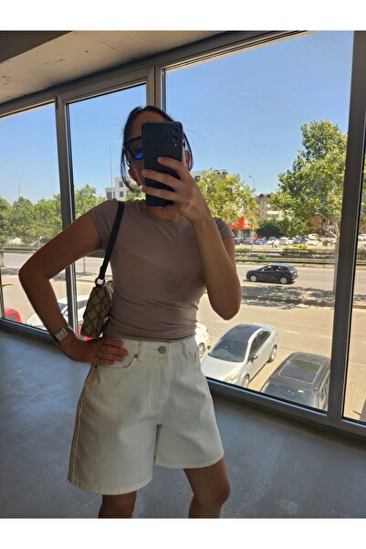 A17 Studio KREM RENGİ KOT ŞORT