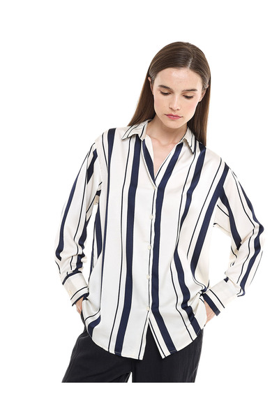 R&B قميص مخطط بياقة كلاسيكية وأكمام طويلة