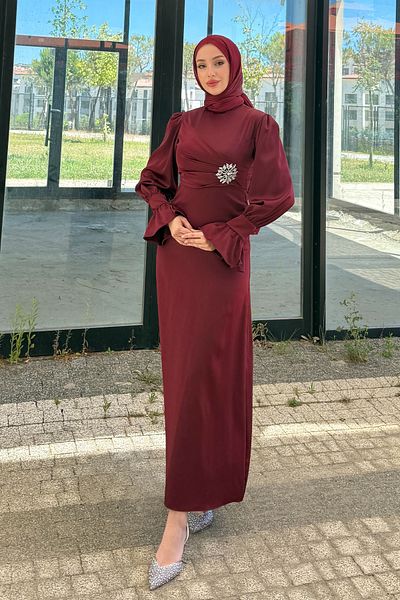 Tesettür Diyarı Satin Side Stone Embroidered Evening Dress