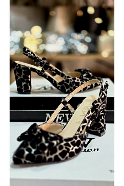 trendnisa Women's Leopard Patterned Ribbon Detailed Thick Heeled Shoes