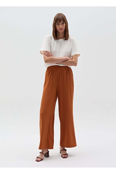 Ovs بنطلون سائل بتأثير مجعد