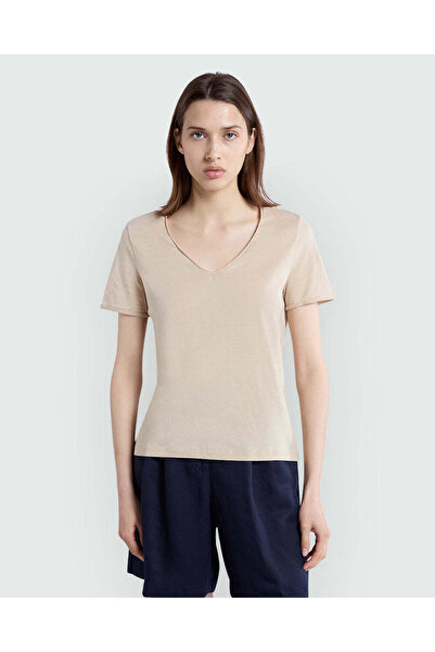 Ovs V-Neck Tee In Summer Sand