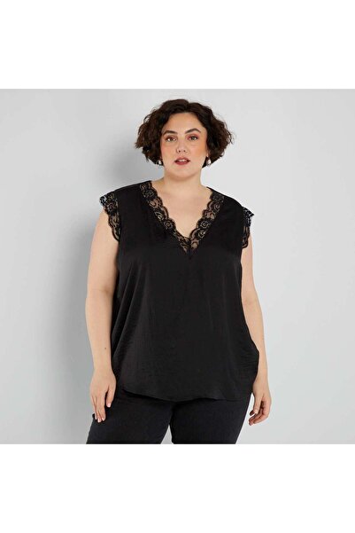 KIABI V-neck blouse with lace Black