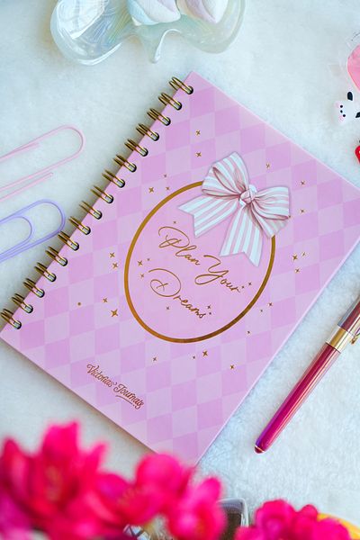 Victoria's Journals Седмичен планер A5 Spiral Unlimited Motivation Page