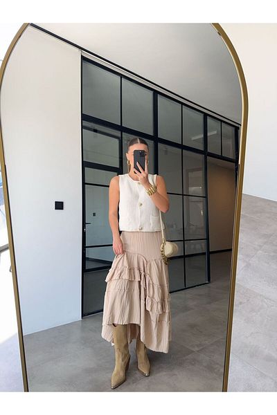 BB Bensu Buyruk Asymmetric Folding Powder Seesaw Skirt