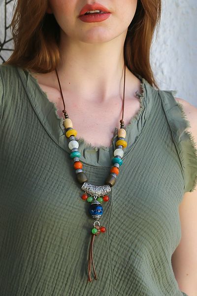 Chiccy Bohemian Design Necklace with Wooden Colored Beads