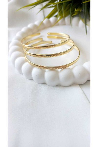 ZeynDesign Minimal Bracelet with Scratch Pattern