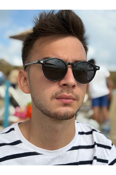 Ferrucci Black Framed Black Glass Brand Model Round Polarized Unisex Sunglasses