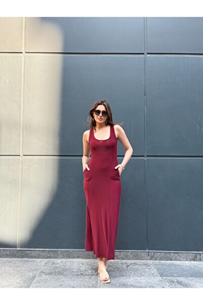 Butik Yazlık düz atlet yaka uzun askılı zarif midiboy kadın elbisesi