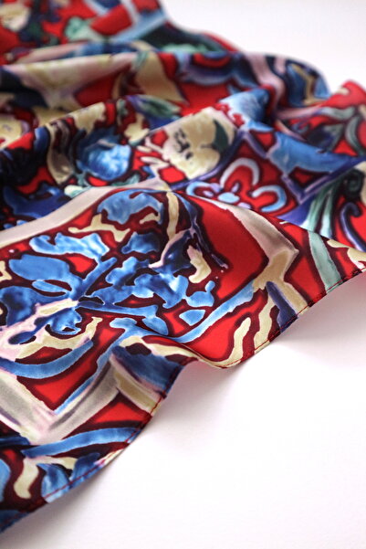 THE MOON Rumi Tile Patterned Red Satin Scarf