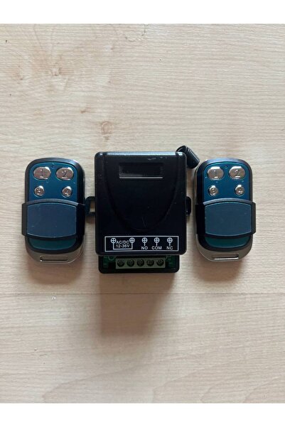 Universal Harici Uzaktan Kumanda Alıcı Otomatik Yana Kayar Sürgülü Bahçe Kapısı Bariyer Kartı 2 Kumandalı