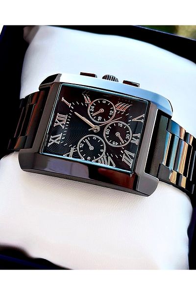 Weluxa Roman Numeral Black Color Classic Men's Wrist Watch