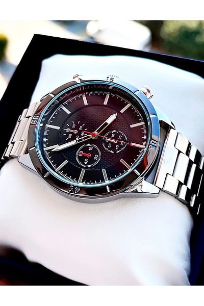 Weluxa Silver Color Black Dial Men's Wristwatch