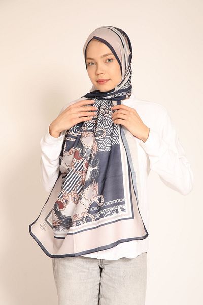 BERCHEM SCARF Chain and Baroque Patterned Shawl