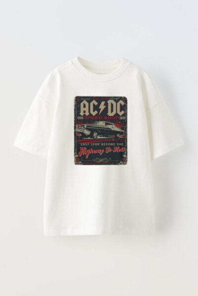 donamod Unisex Λευκό Oversize Βαμβακερό ACDC Αυτοκίνητο Πλεκτό T-shirt με αφίσα