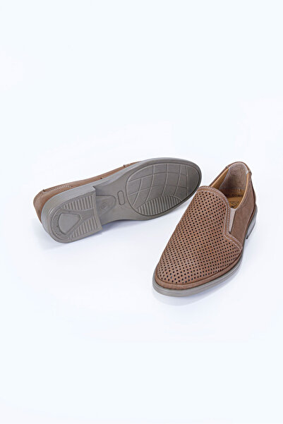 Vantaggio Nuvilo Sand Nubuck 100% Genuine Leather Men's Comfort Shoes