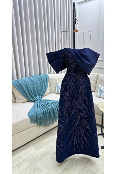 Diva style فستان سهره مميز تطريز بتصميم راقي وانيق