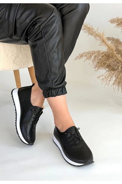 Işıltı kidss Tone Black Skin Lace-Up Sneakers