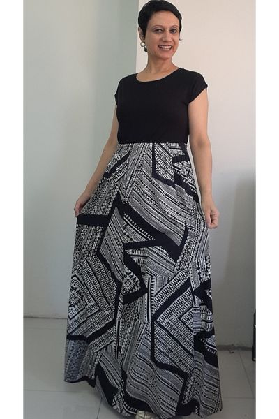 Mertcan Butik 6 Pieces of Black and White Patterned Combed Viscose Skirt with Rubber Band at the Waist