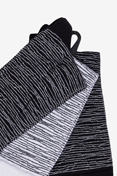 AC&Co / Altınyıldız Classics Erkek Siyah-Beyaz 3'lü Paket %100 Pamuk Esnek Desenli Soket Çorap