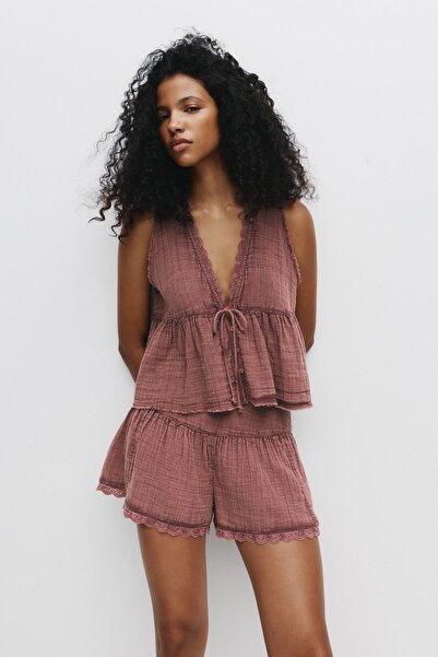 Pull & Bear Rustik dantel detaylı üst