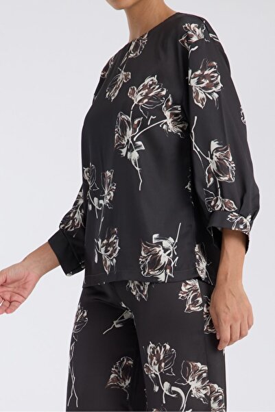 trikobis Sleeve Ends Pleated Detail Satin Tunic